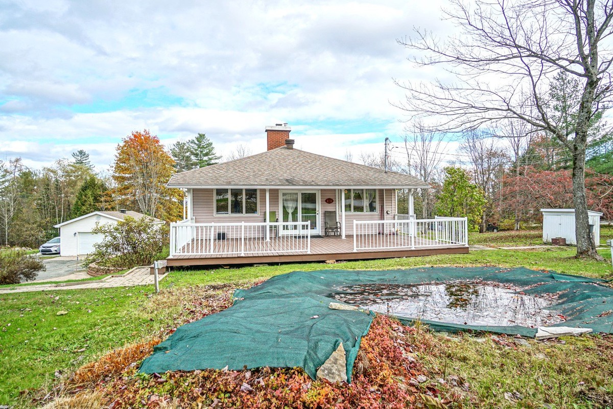 VENDU Maison de plain pied à vendre 140 Rue Albert Dion Sherbrooke