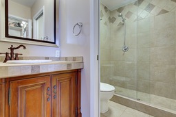 Ensuite bathroom