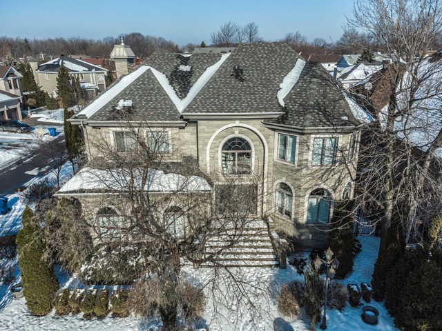 SOLD - Two or more storey for sale 9205 Crois. Rollin - Brossard