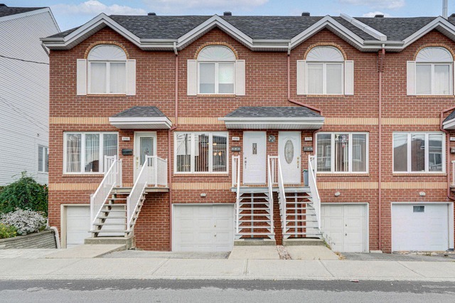 Maison A Etages A Vendre Ch Du Christ Roi Chateauguay