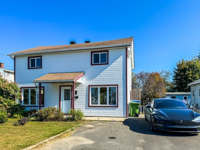 Maison à étages à vendre  201 Rue Guy-Lafleur, Thurso, Outaouais