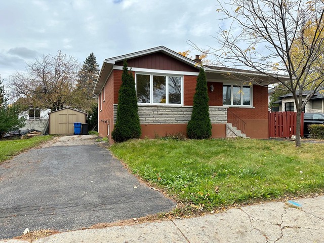 Bungalow for sale 4450 Rue de la Légion - Longueuil (Saint-Hubert)