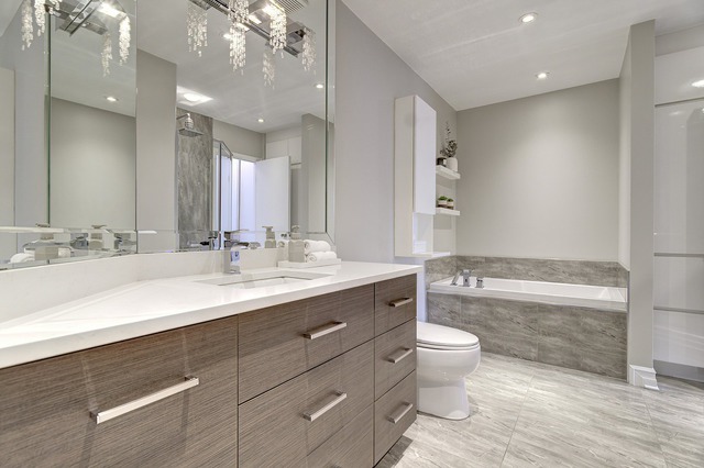 Ensuite bathroom