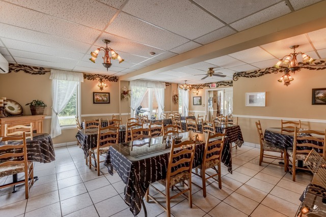 Dining room