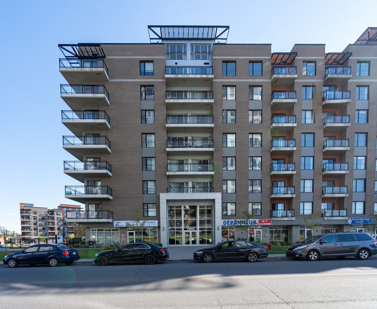 Modern Apartments In Lasalle Montreal with Simple Decor