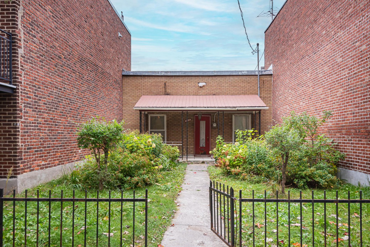 Bungalow For Sale 6353 Rue Cartier Montréal Rosemontla Petite Patrie