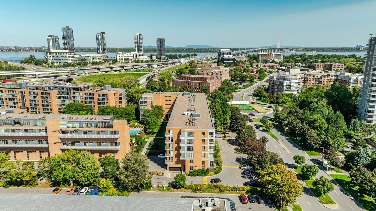 Apartment - 210 Ch. du Golf, app. 121 - Aerial photo