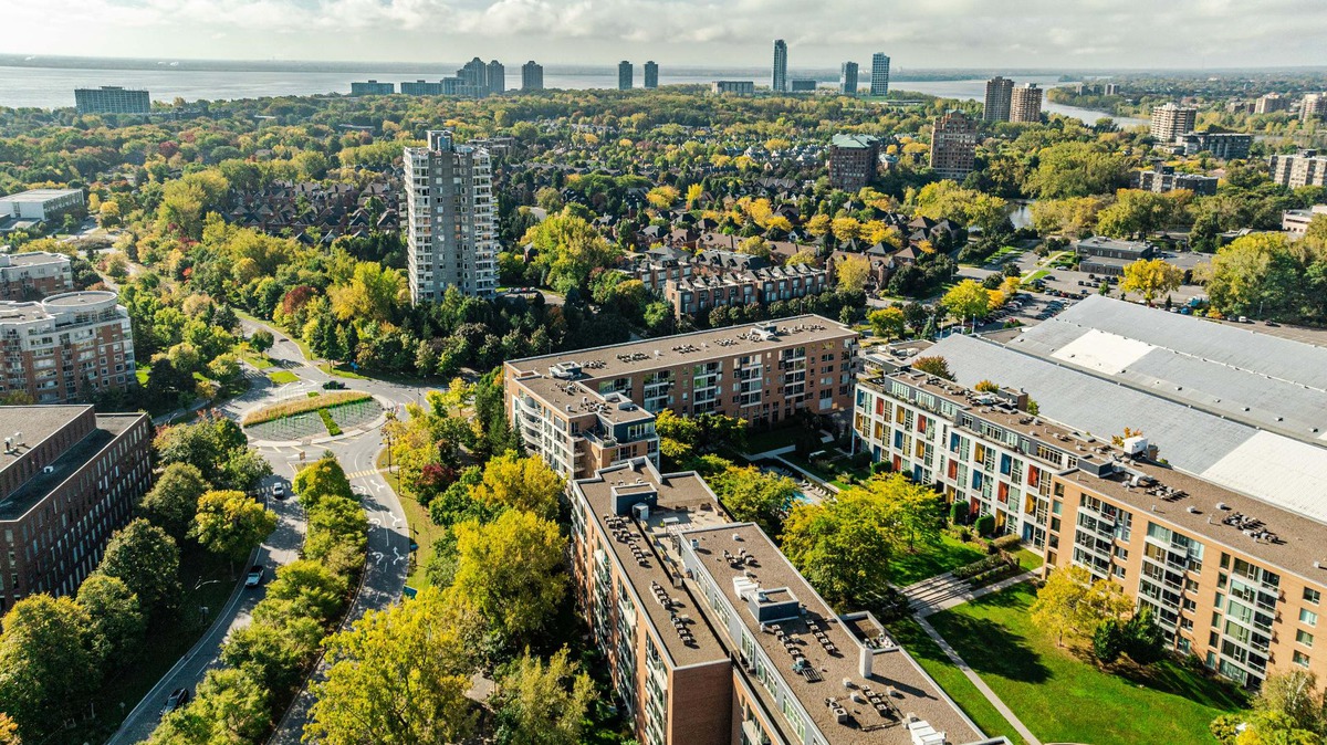 Apartment - 210 Ch. du Golf, app. 121 - Aerial photo