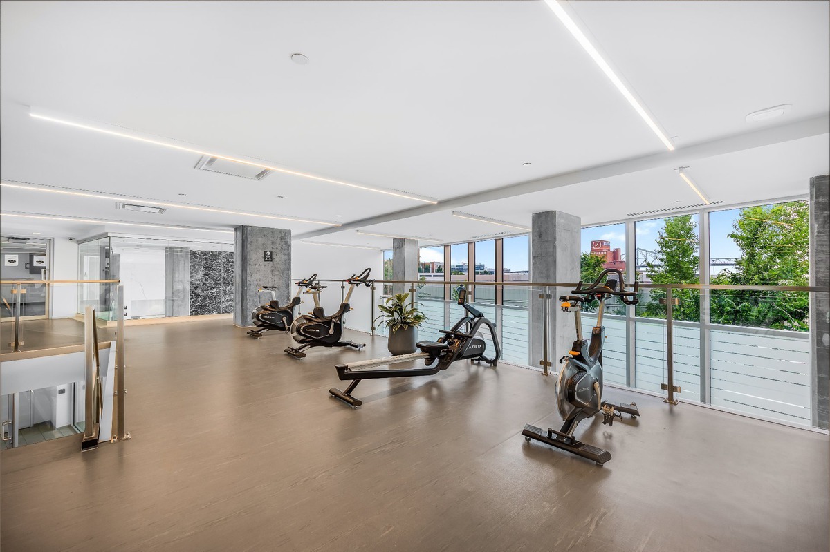 Apartment - 360 Rue Atateken, app. 309 - Exercise room