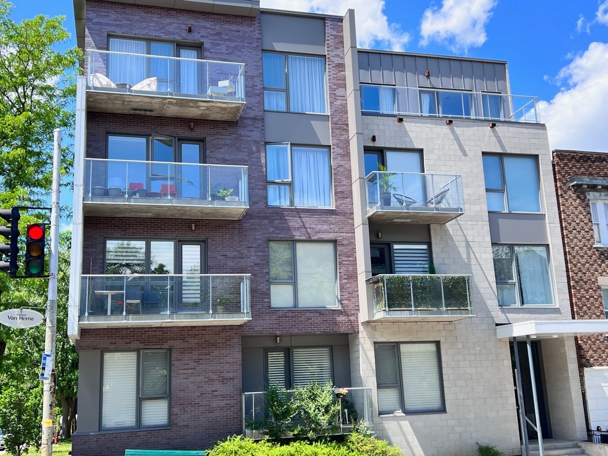 Apartment - 801 Av. Rockland, app. 103 - Frontage